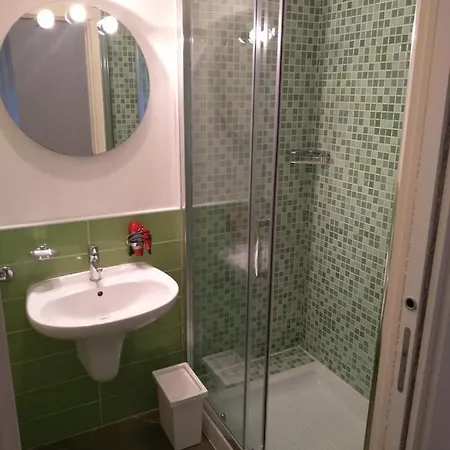 Iris 招待所 的里雅斯特