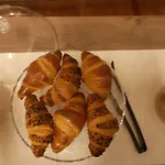 Iris בית הארחה